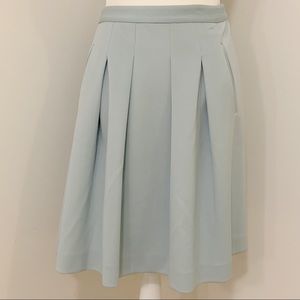 LOFT Pleated Skirt Sz 8 NWT